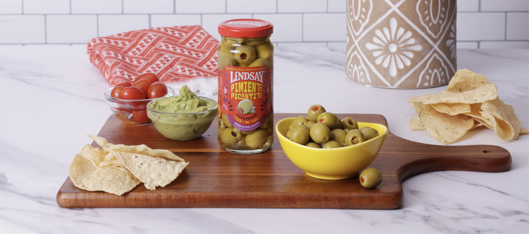Lindsay Lindsay Pimiento Picantito Olives — product image